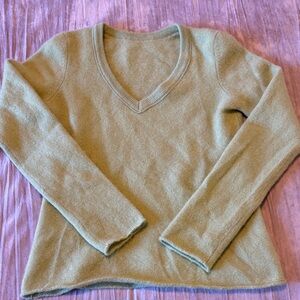 V-Neck 100% Cashmere Sweater